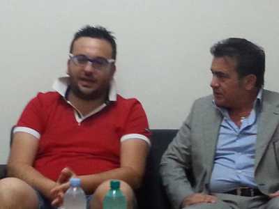 Michele Pio Antolini, presidente dell'Arcigay Bat e Francesco Rutigliano, proprietario di Giallo oro